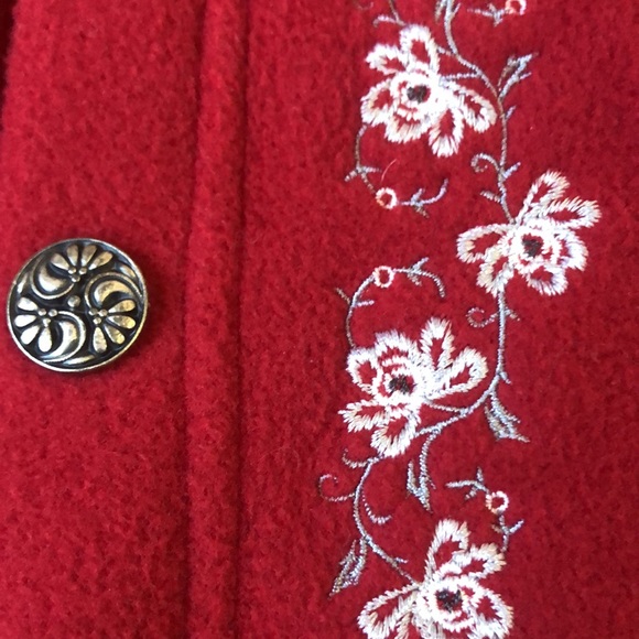 Vintage L.L. Bean POLARTEC fleece with cute embroidery. - Picture 7 of 7